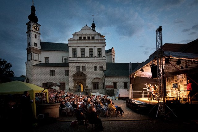 Zahájení festivalu - představení Hřeben Bruce Willise